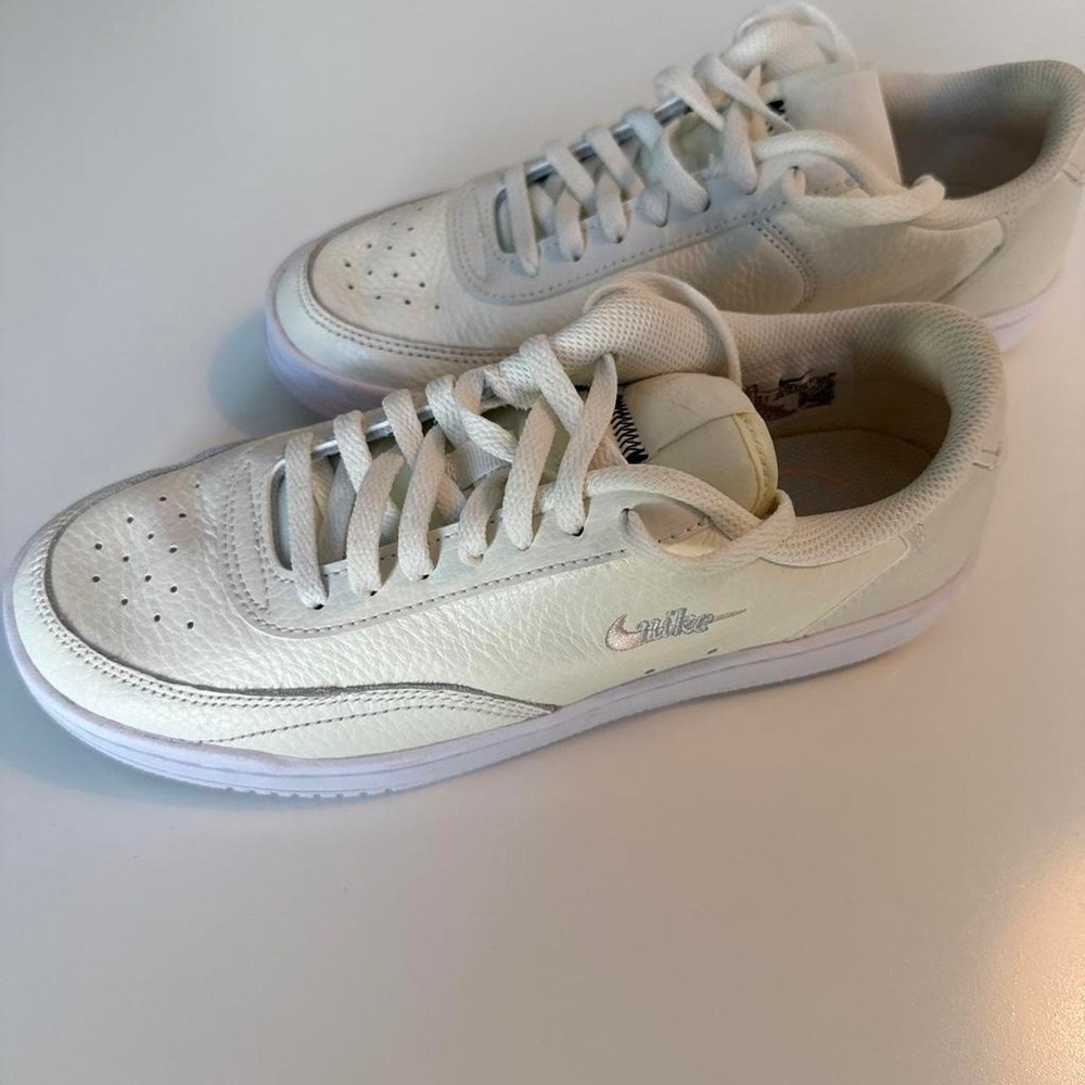 Nike Court Vintage Premium Sneakers Women's Sail Cream Pebble Sz 7.5